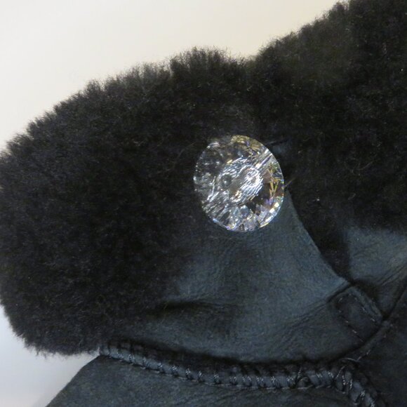 Ugg Women's Bailey Button Bling Boot black size 6 - Picture 4 of 8
